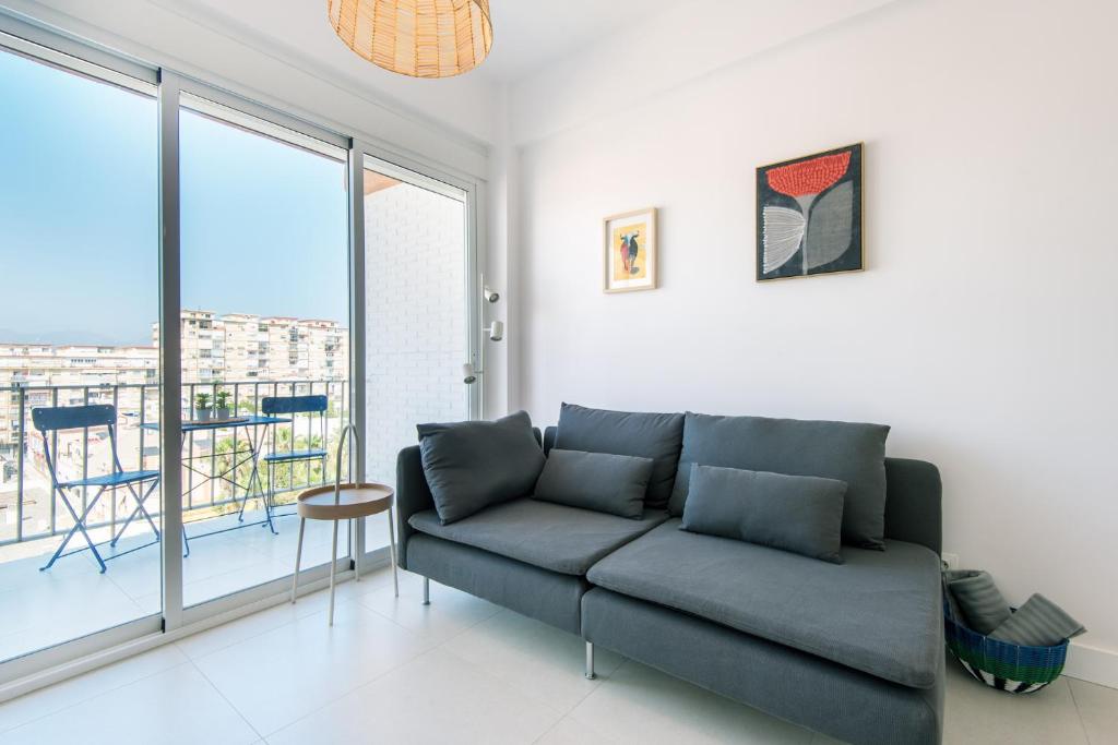 Amazing 2nd Line Beach Apartment - 4