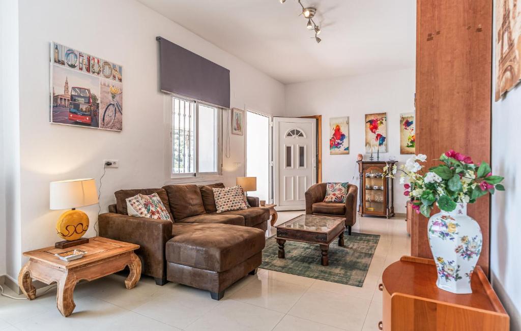 Lovely Home In Torrox - 4