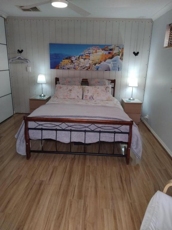 Bamboo Rest, Rockingham