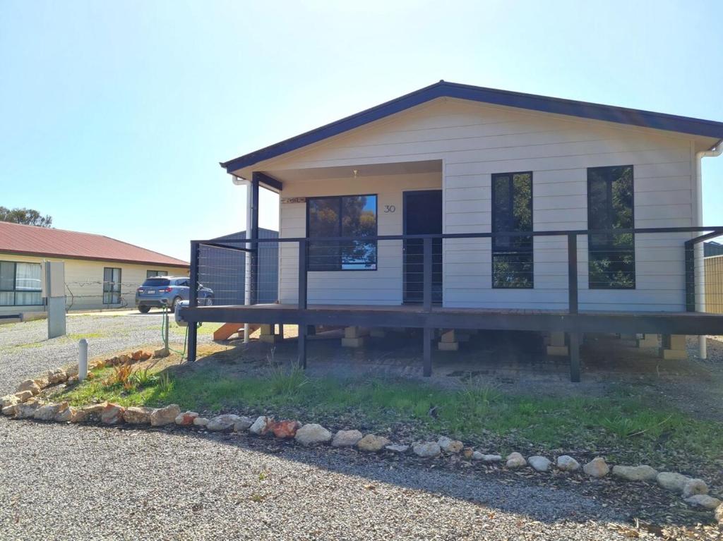 Sunlit Shore, Balgowan
