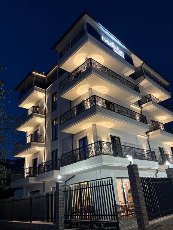 Ferdinand Residence, Himarë