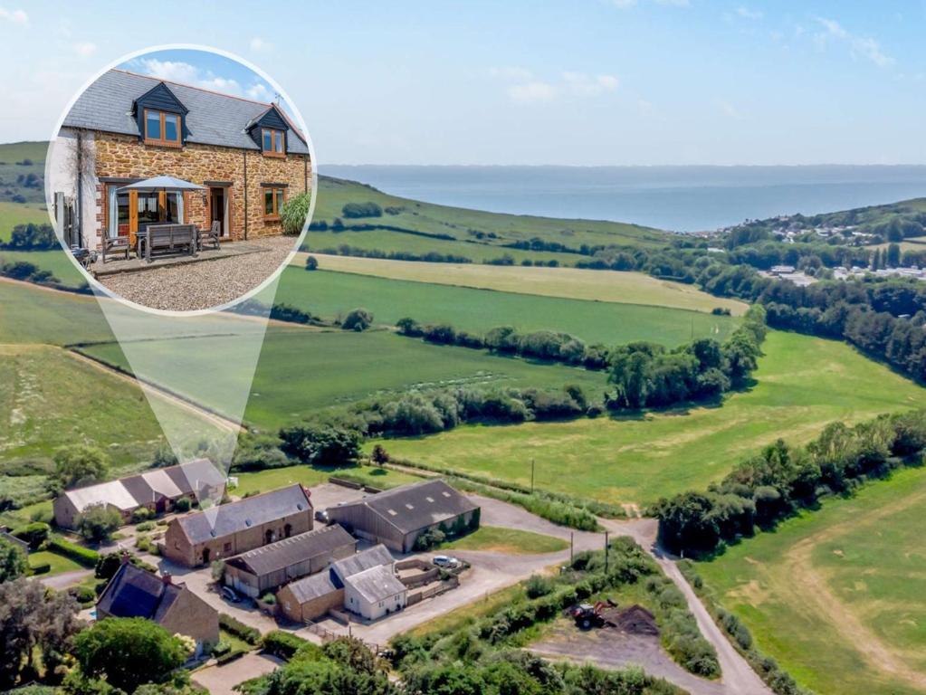 3 Bed in Chideock DC049, Chideock