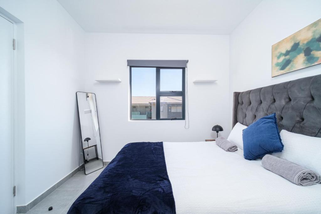 Ballito Mirage, Ballito