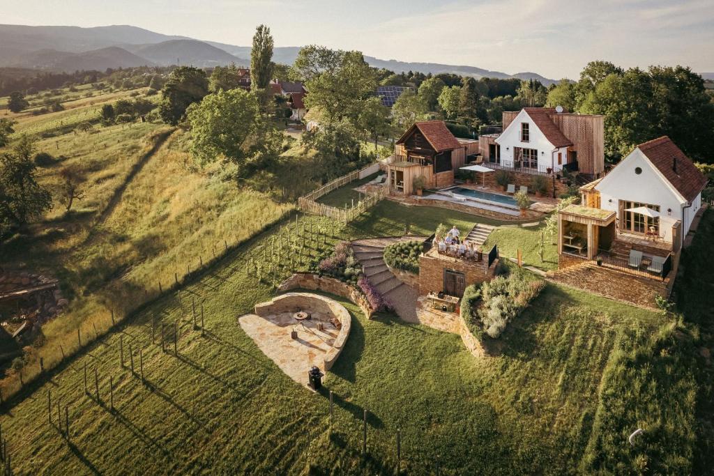 Am Wildbachberg - Luxus Ferienhäuser mit Infinitypool, Privatsauna und Weinkeller, Deutschlandsberg