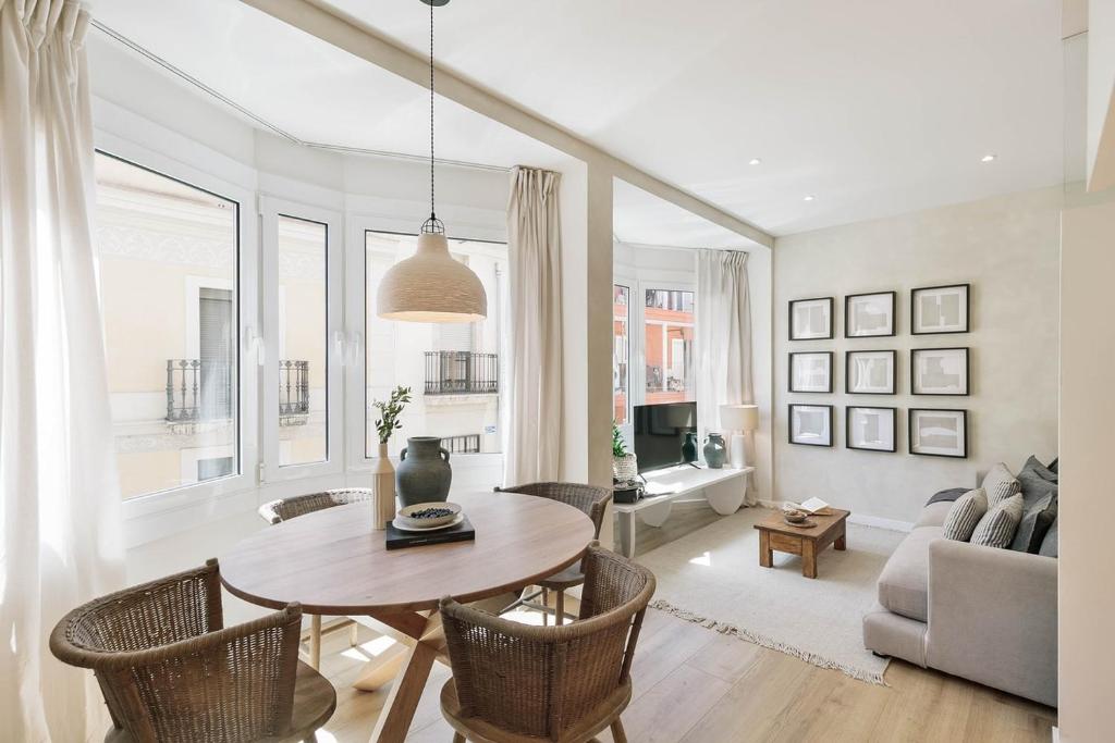 Conca - 2 bedrooms apartment in Sant Gervasi, Barcelona