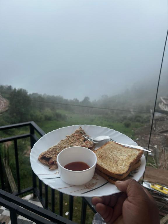 The fog and flames, Dharamsala
