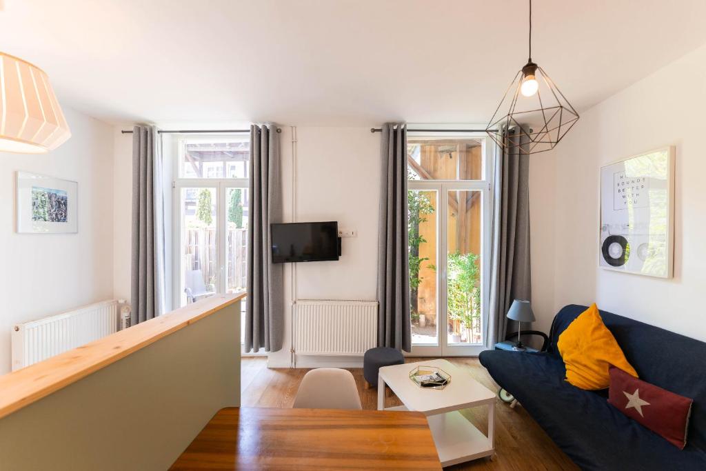 Colmar Historic Center - BELLE ALSACE - Studio 1 Terrasse - BookingAlsace - 3