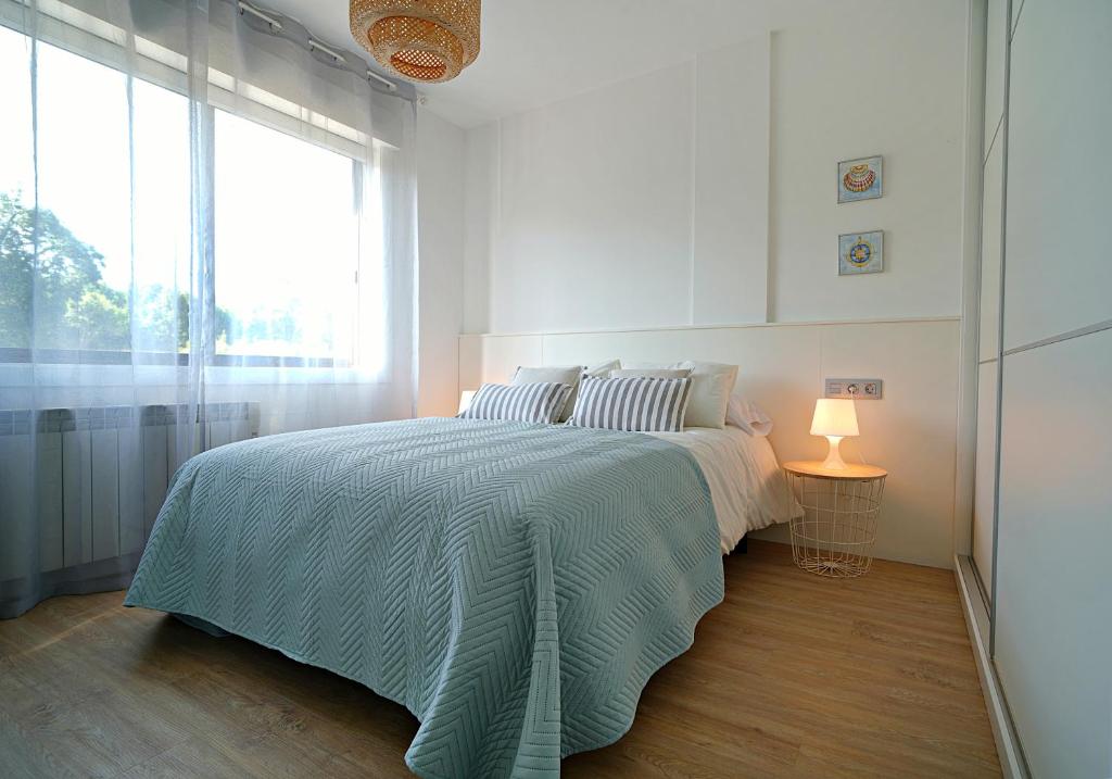 GALIHOST - Apartamento con parking en el centro de Sanxenxo, Sanxenxo