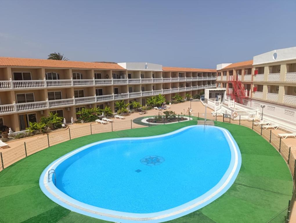 Luz de Clara 214, Costa del Silencio