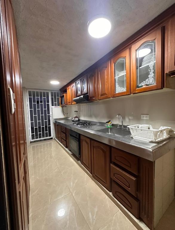 Casa completa con aire acondicionado , Excelente ubicacion - 4