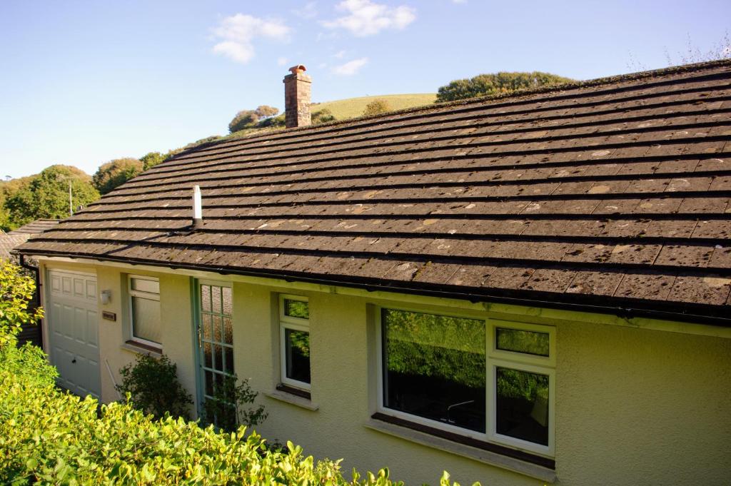 Abbotscot, near Bantham, an eccelectic property with a lovely garden, Bantham