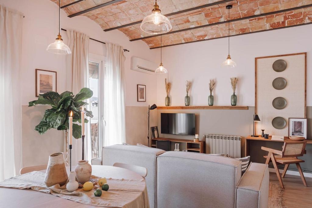 Lugros - 3 bedrooms in Gràcia, Barcelona