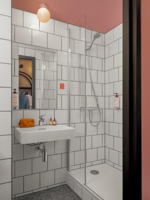Well-appointed bathrooms