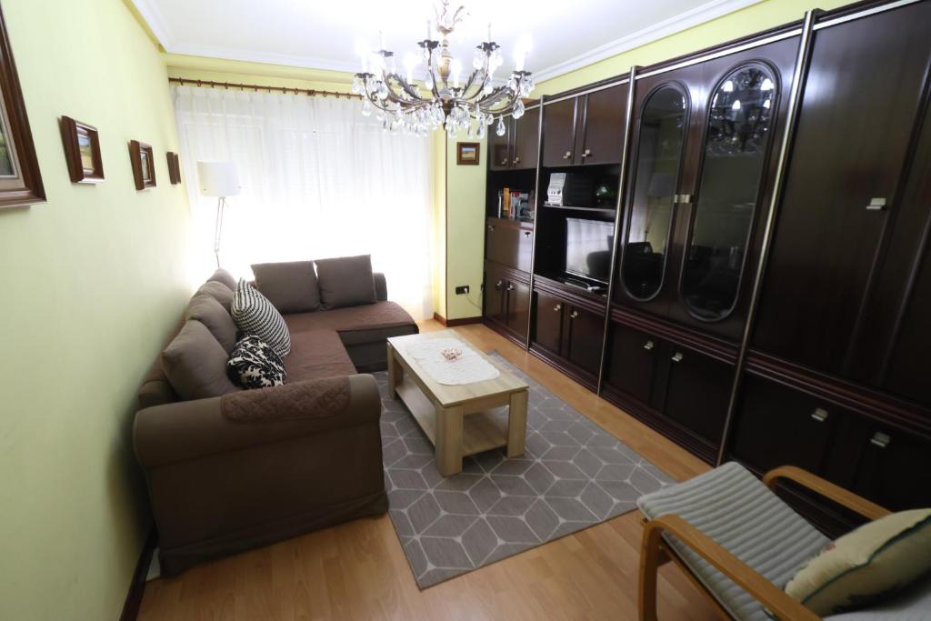 Apartamento con encanto y vistas en playa San Lorenzo - 1