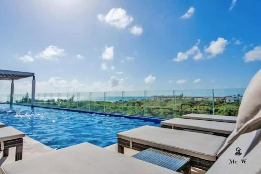 Private Pool Penthouse, Gym, 5-min 5th Av & Beach, Playa del Carmen