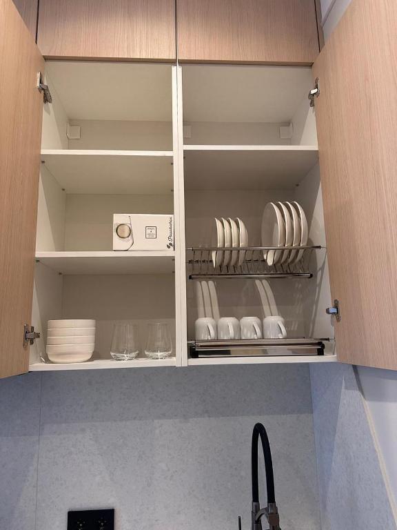 apartment in the city, next the park, shops, cafes, Astana