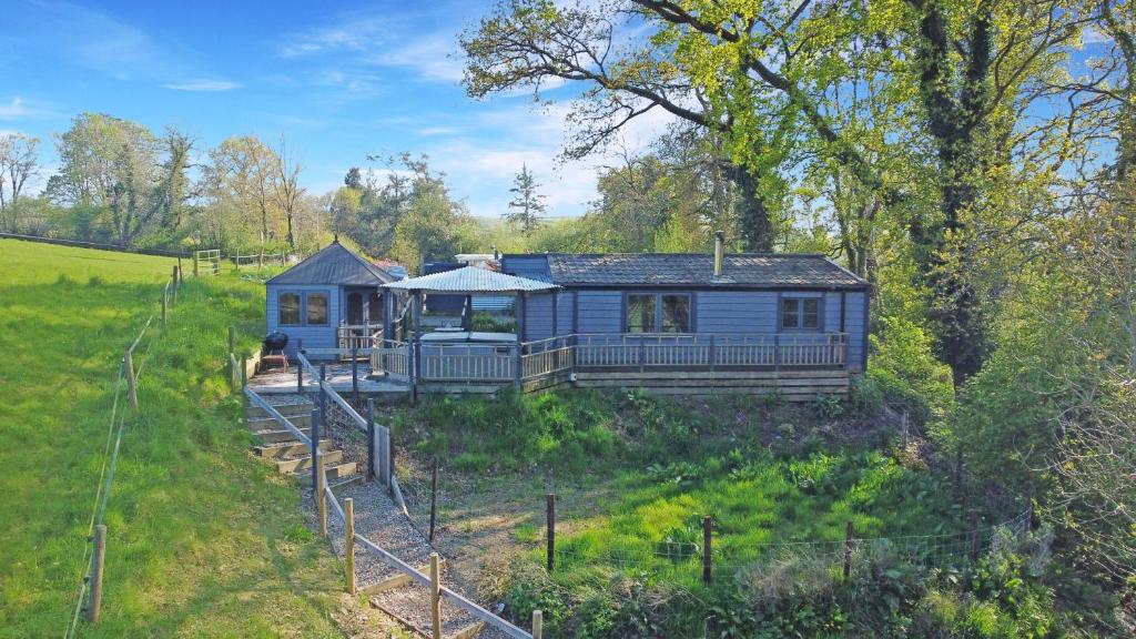 Hedgehogs Lodge, South Molton