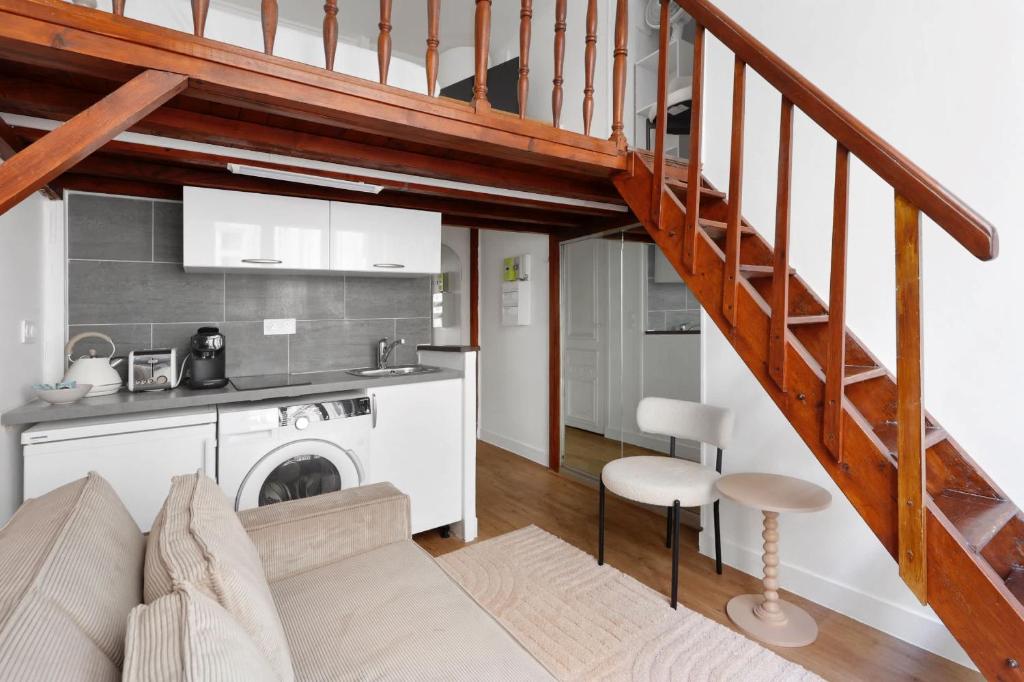 BM-Appartement Design en Duplex Champs-Elysees - 4