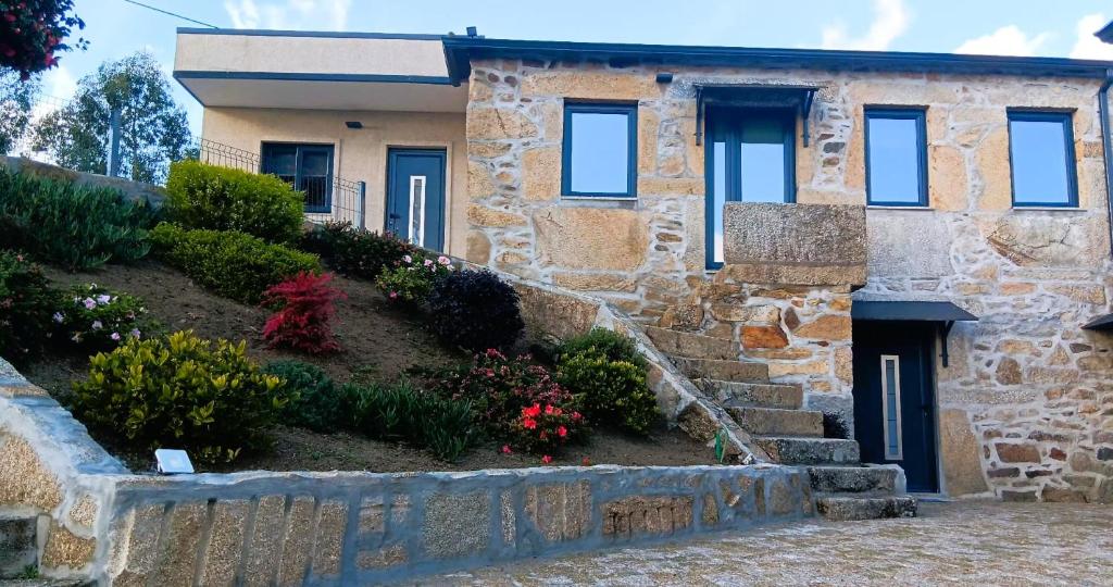 Os Paizinhos do Arrujo, Cinfães