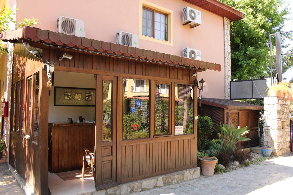 Nirvana Hotel photo