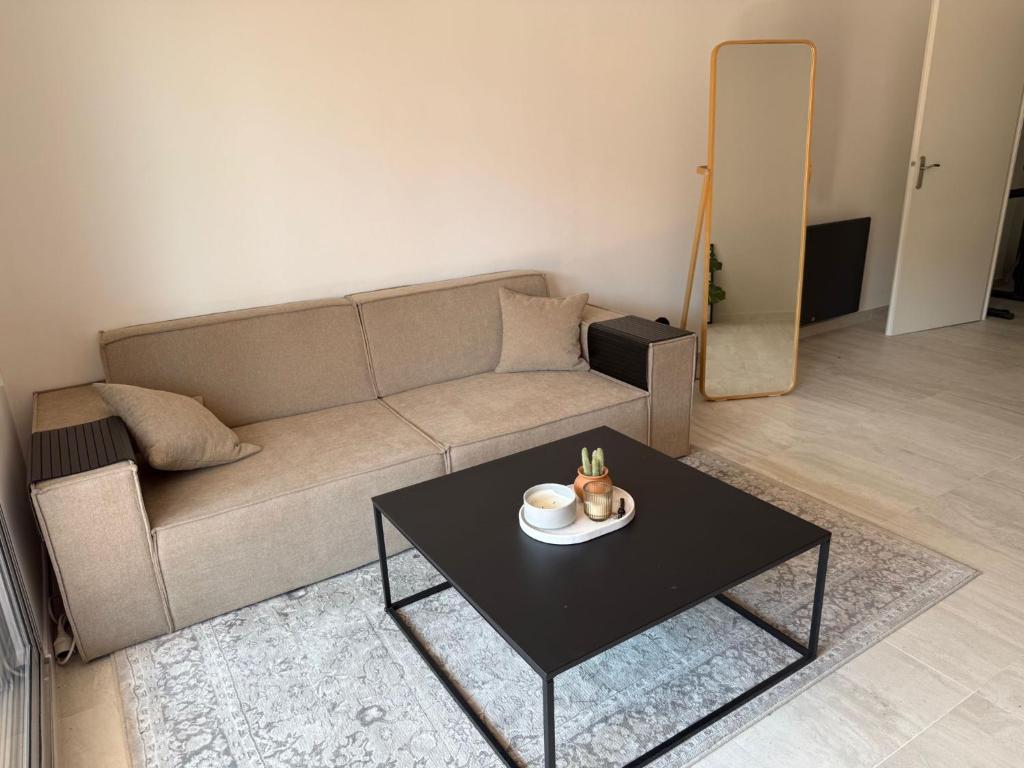 Appartement moderne dans une résidence avec piscine - 3
