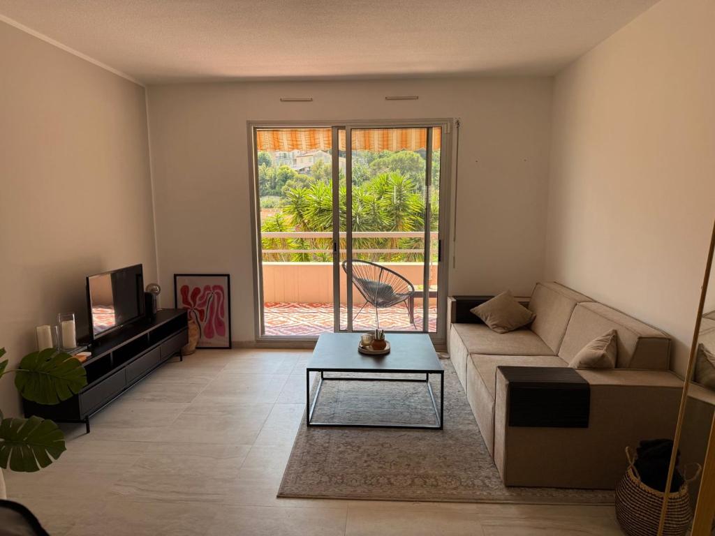 Appartement moderne dans une résidence avec piscine - 2