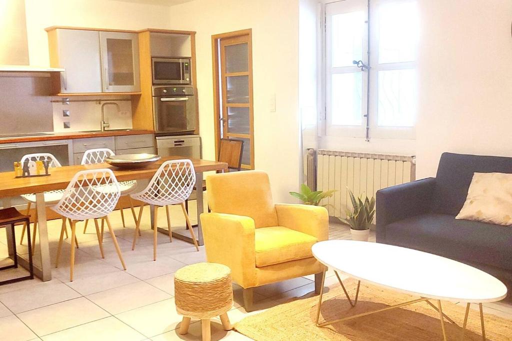 Central cosy spacious appt - 5 double Bedr… - 2