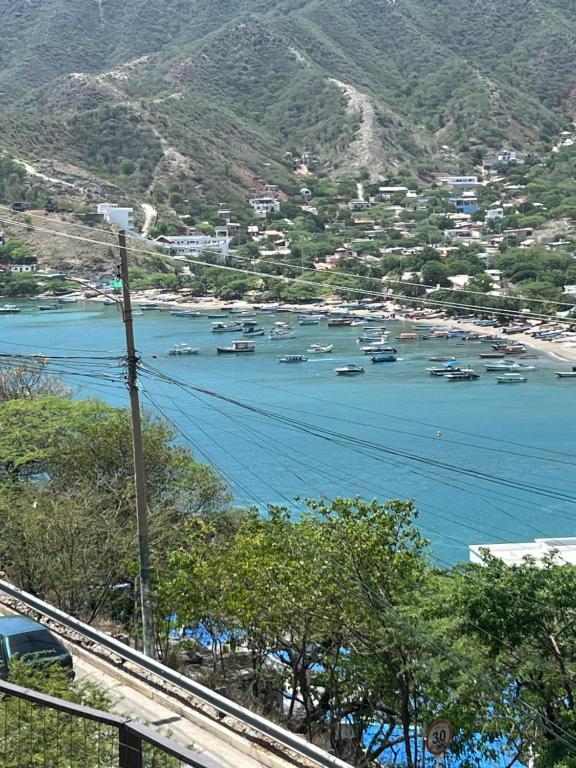 playa alta taganga - 2