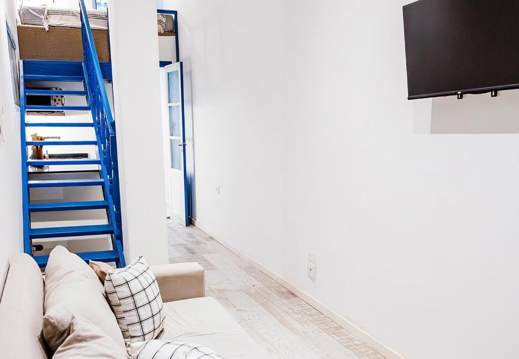 RentUp - Loft ideal para jovenes en el centro de la ciudad - 2