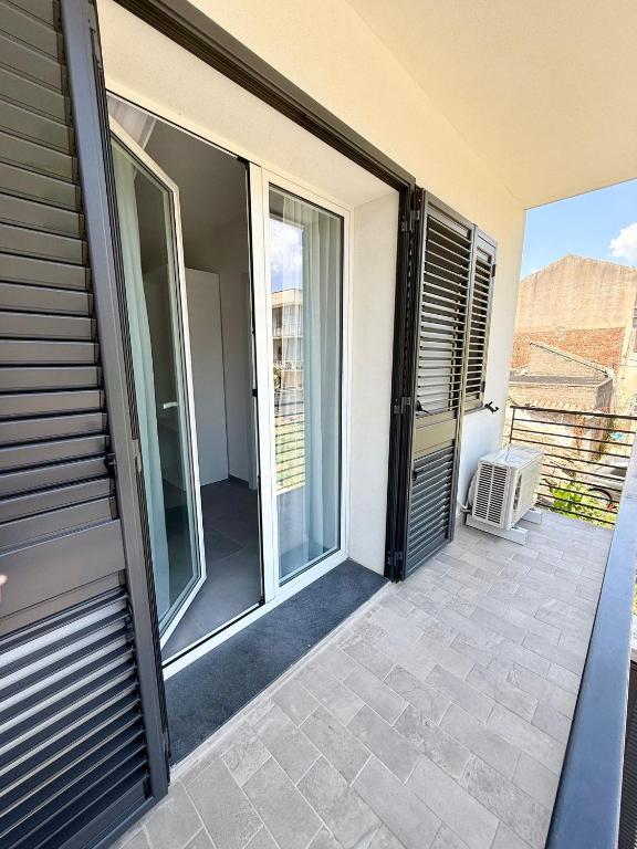 Novea Apartments - Comodi Appartamenti con Parcheggio & Wi-Fi vicino Taormina - 3