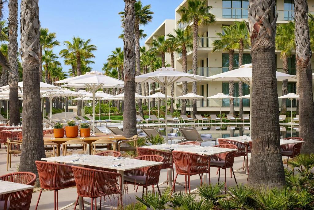 Swimming pool, Marriott Residences Salgados Resort, Algarve in Albufeira