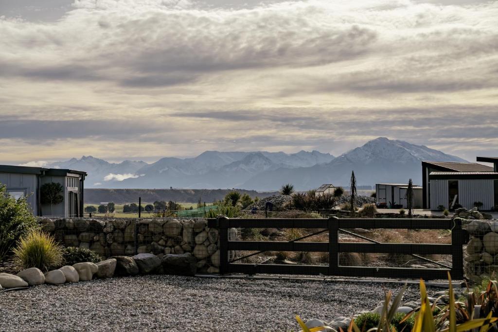 Eight On Jackson - Luggate Holiday Home, Cromwell