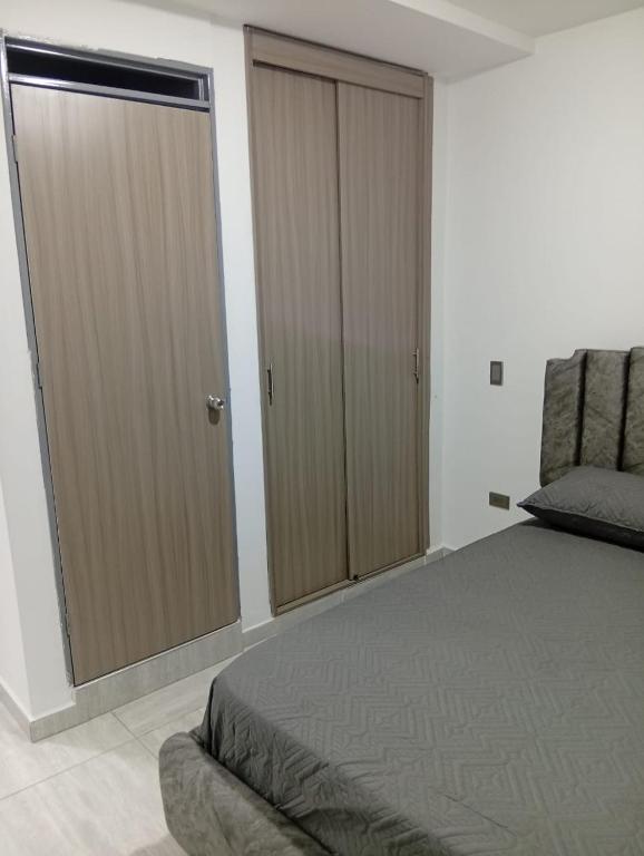 APTO 201 Cerca al Centro Comercial Estacion - 5