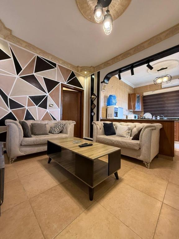 الأردن اربد دوار صحارى مجمع عمان الجديد الراهبات الورديه دوار صحارى دوار القبه دوار اللوازم, Al Jafr