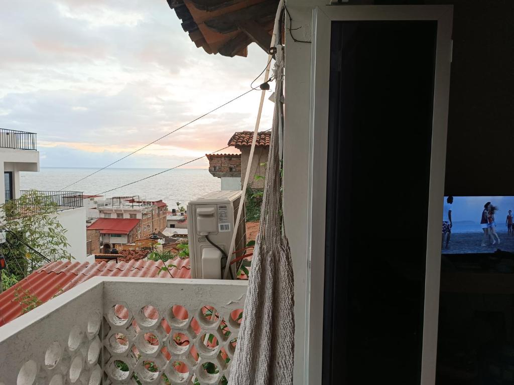Casita Vista al mar cerca del malecón - 5