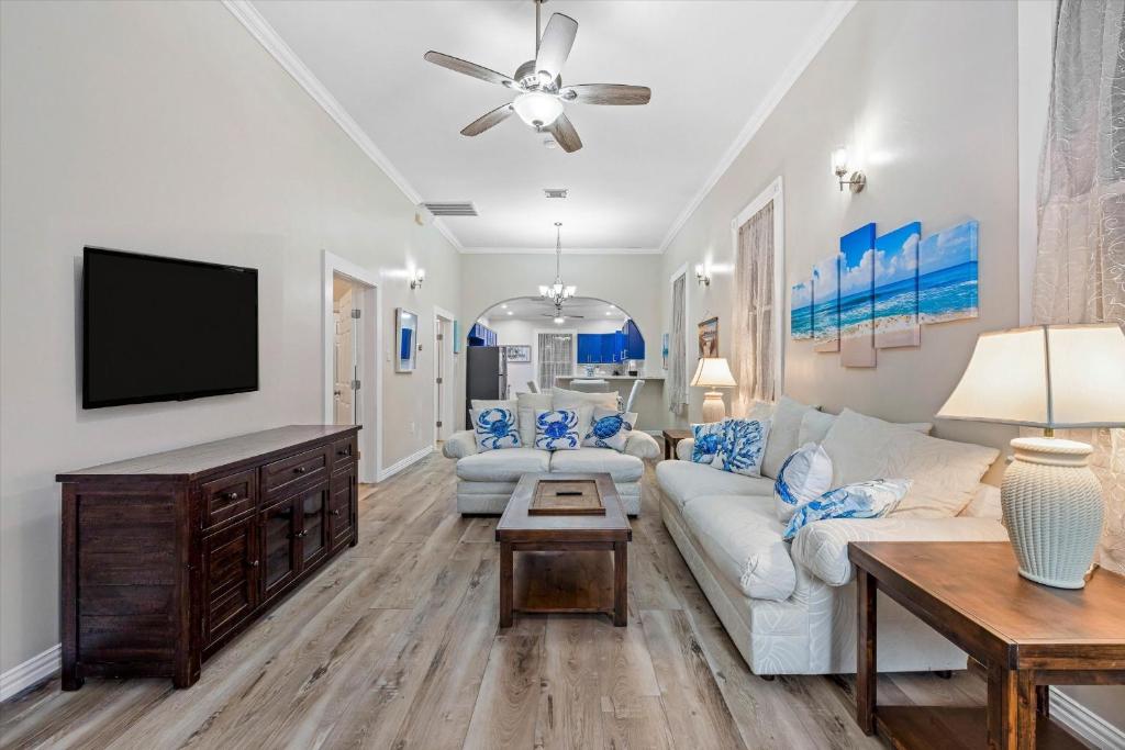 Cottage on Ave O home, Galveston