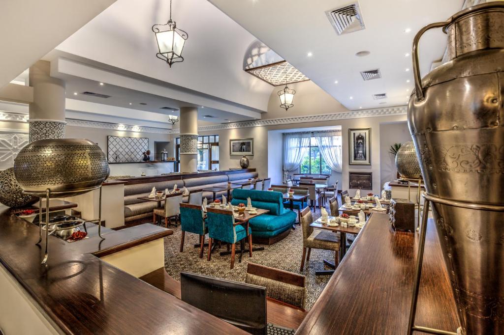 Bar/lounge, Town Lodge Polokwane in Polokwane