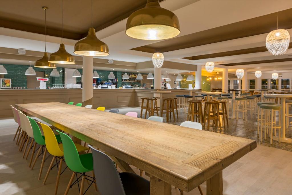 FERGUS Club Europa — Restaurant & bars in Peguera, Balearic Islands