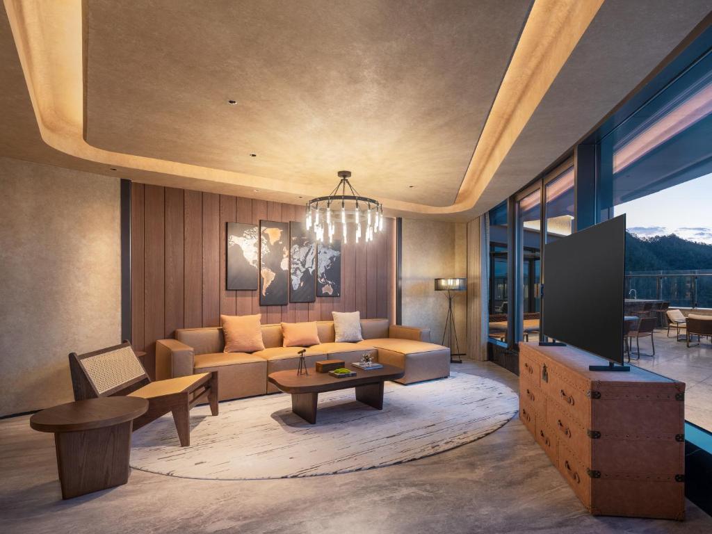 호텔 수영장 전경