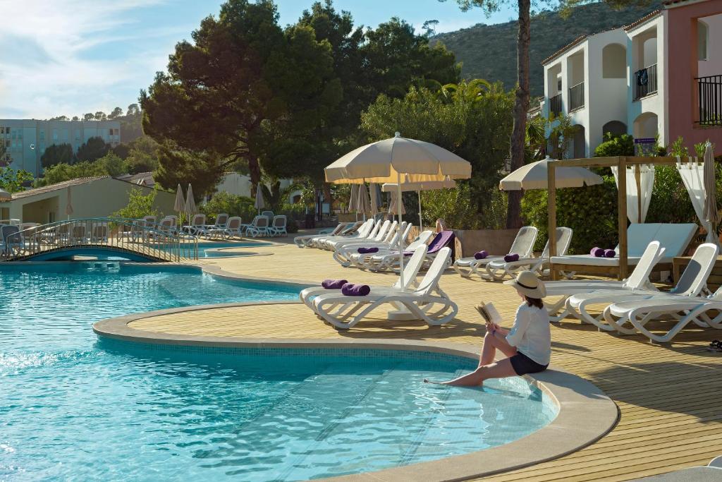 FERGUS Club Europa — Swimming pool in Peguera, Balearic Islands