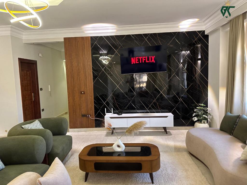 SKY LOUNGE by BC residence, New cairo