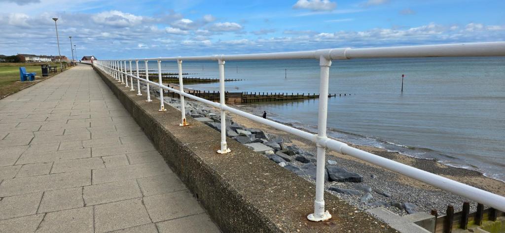 Foxys Seaside Retreat, Withernsea photo 7