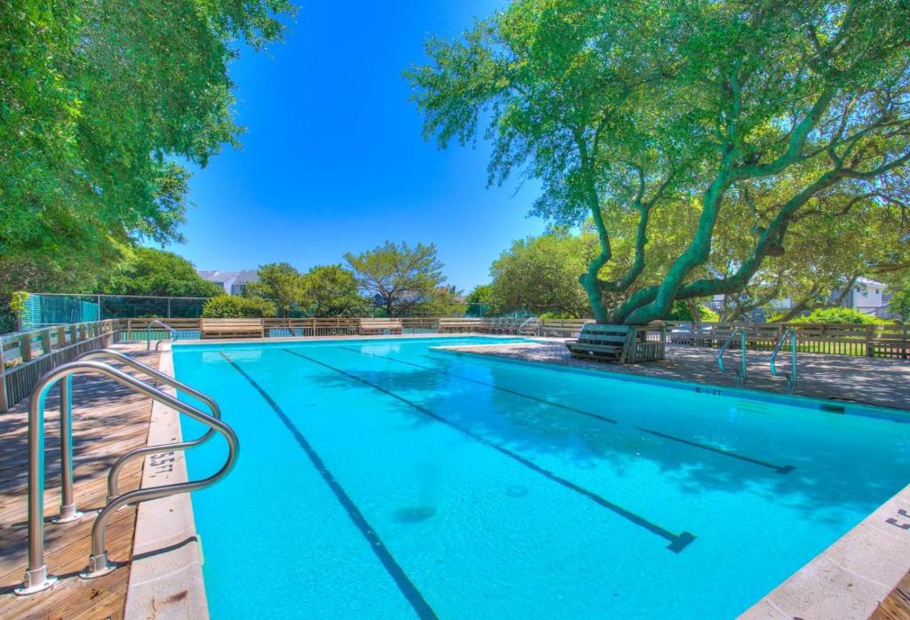 GTS27 - Seaside Retreat, Duck