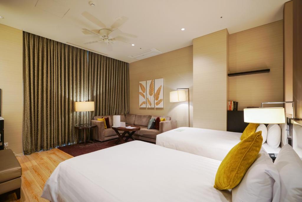 Room Image 2