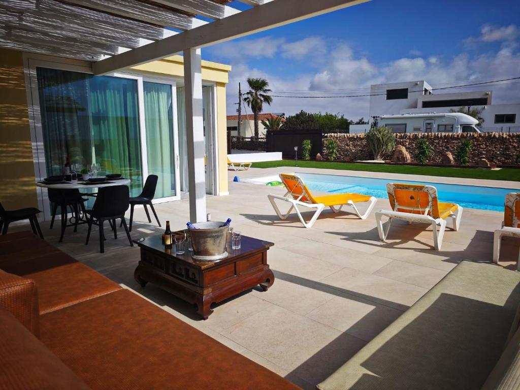 Espacio Room con Piscina, LAJARES - 1