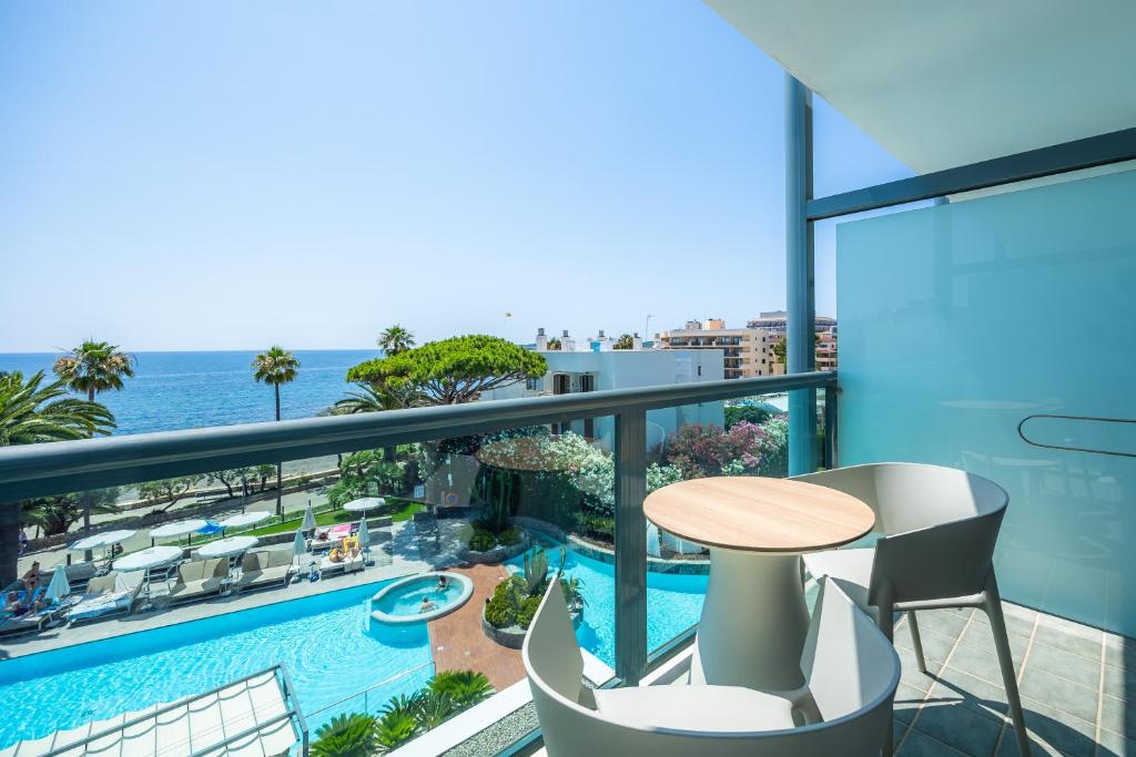Marins Suites - Adults Only Hotel — Swimming pool in Cala Bona, Balearic Islands