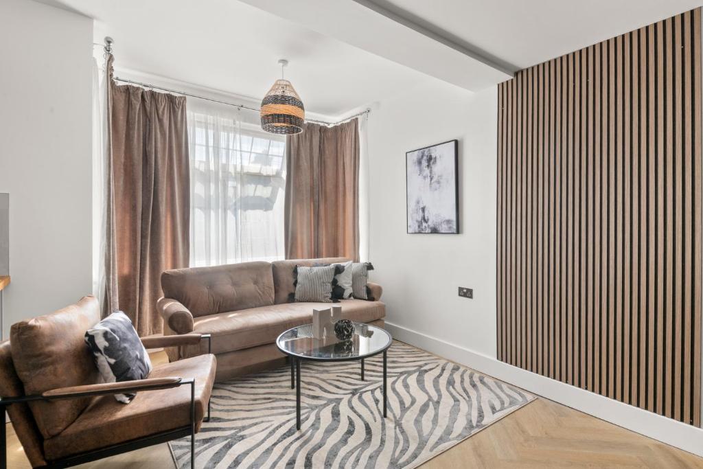 Stylish London Flat I Free parking, Harrow