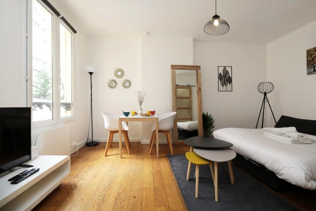 Appartement avec bureau proche Montmartre - P2 - 1
