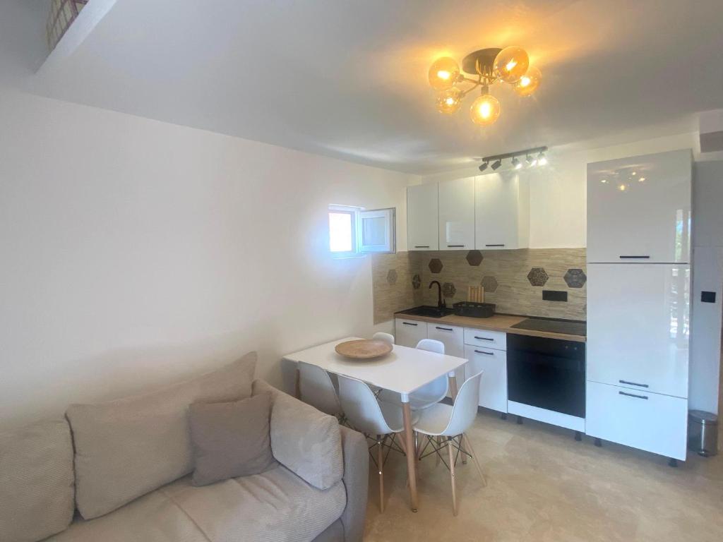 Apartment Talas - 4