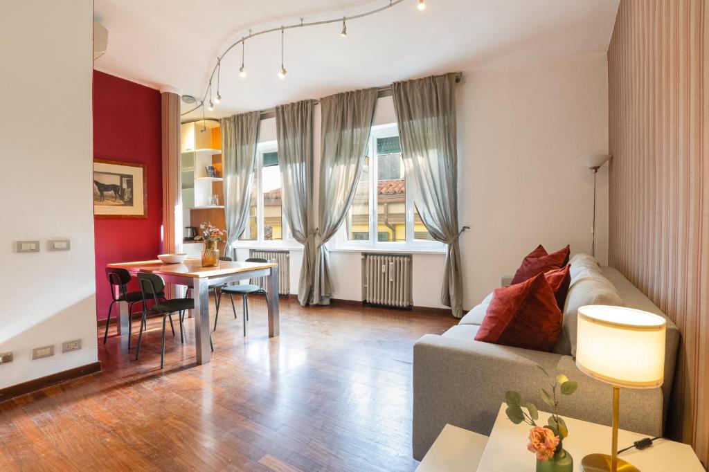 Fiori Chiari Apartment, Milan